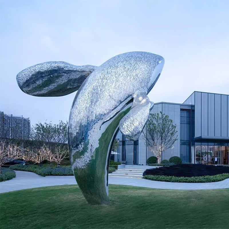 不锈钢鲸鱼雕塑