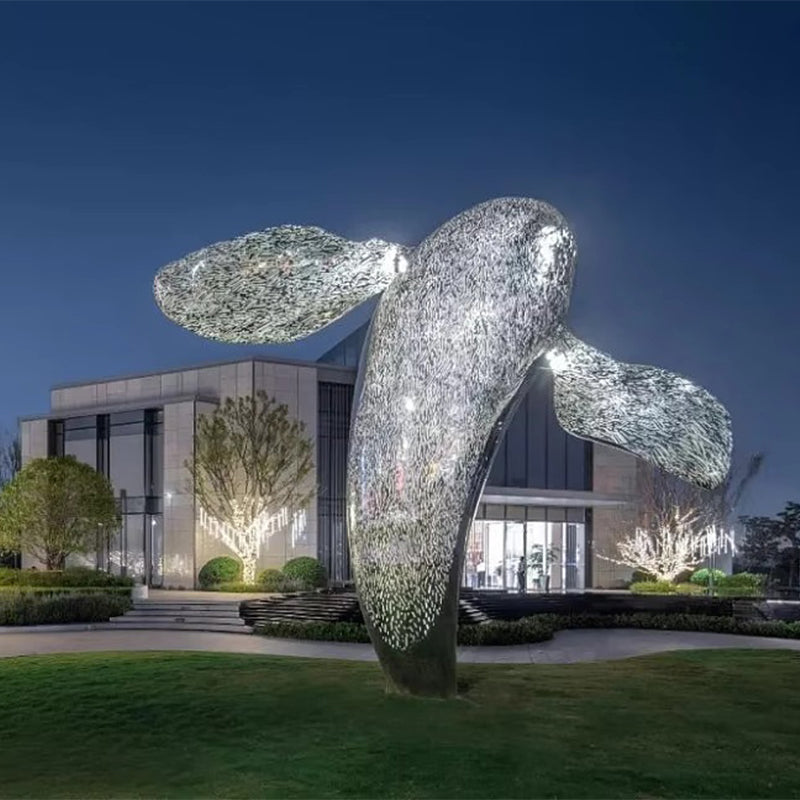 不锈钢鲸鱼雕塑