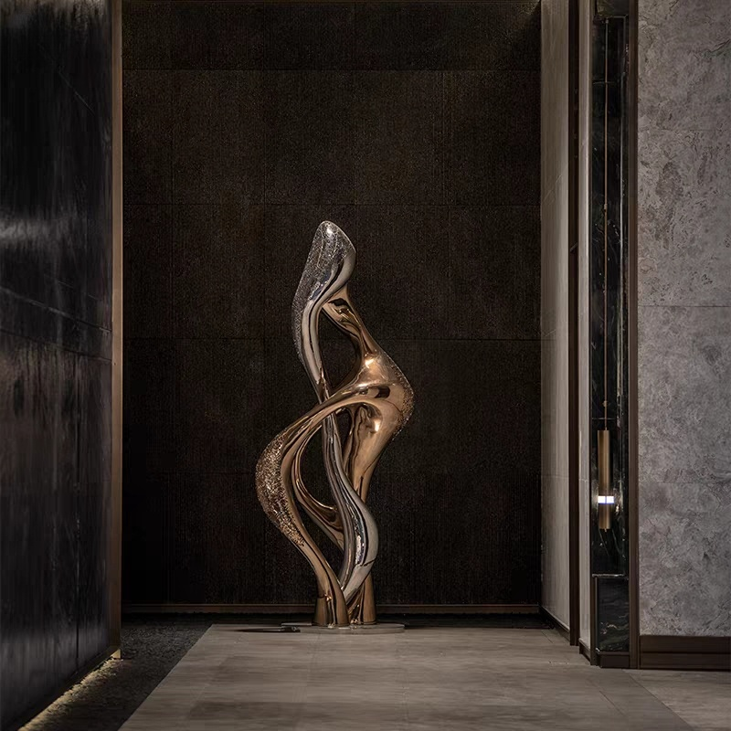 不锈钢镂空发光雕塑