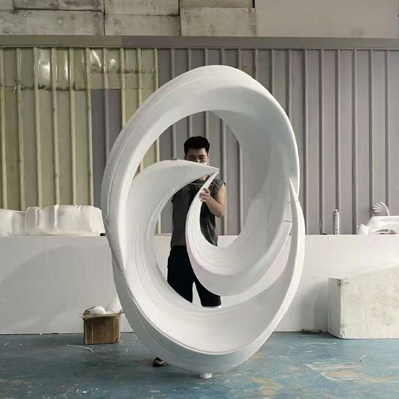 不锈钢镜面雕塑