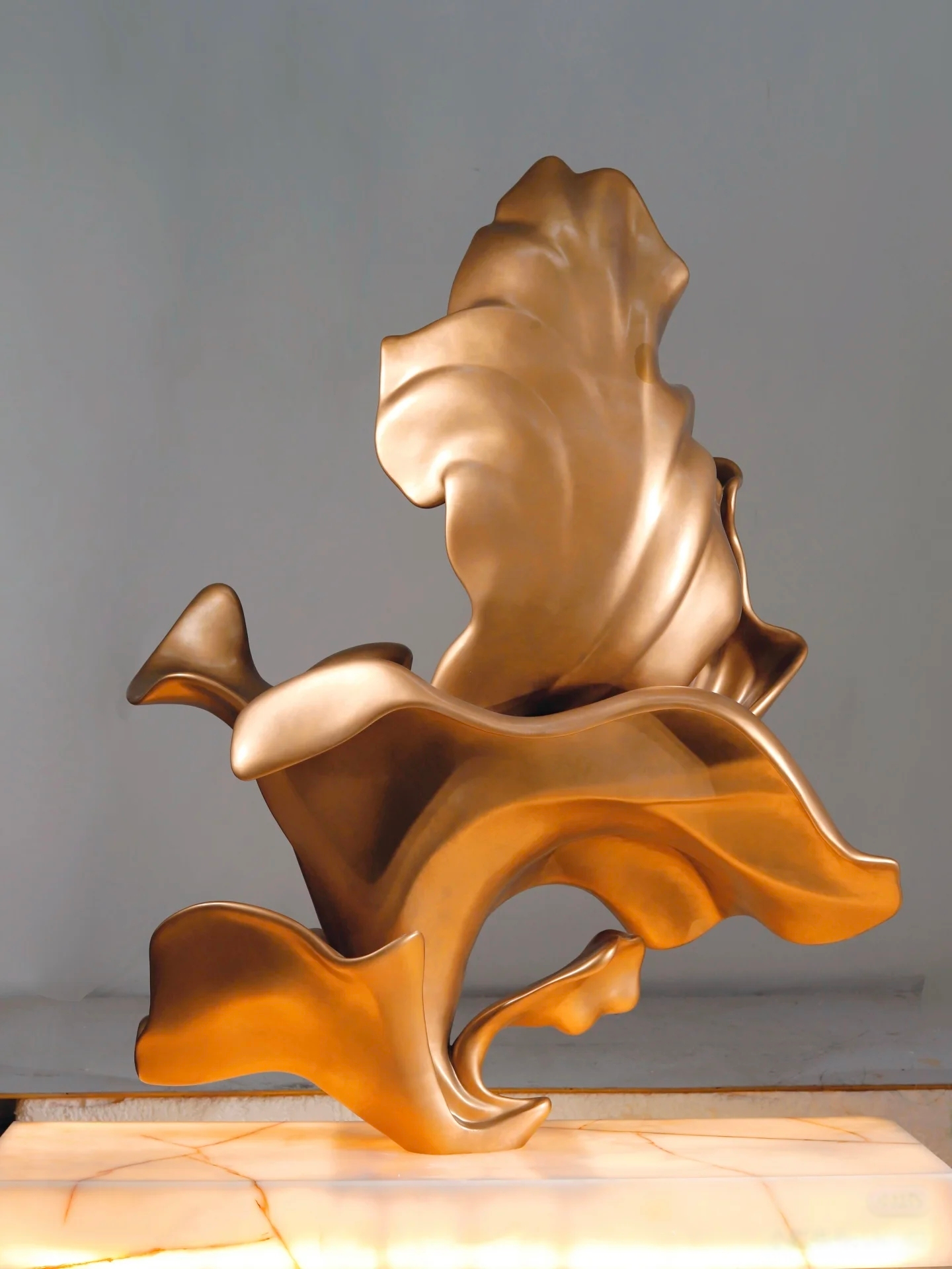 Abstract Glass Steel Flower Sculpture